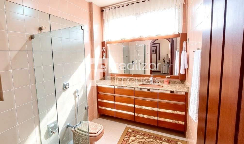 Casa sin amueblar con 4 dormitorios y 572 m² — photo 5