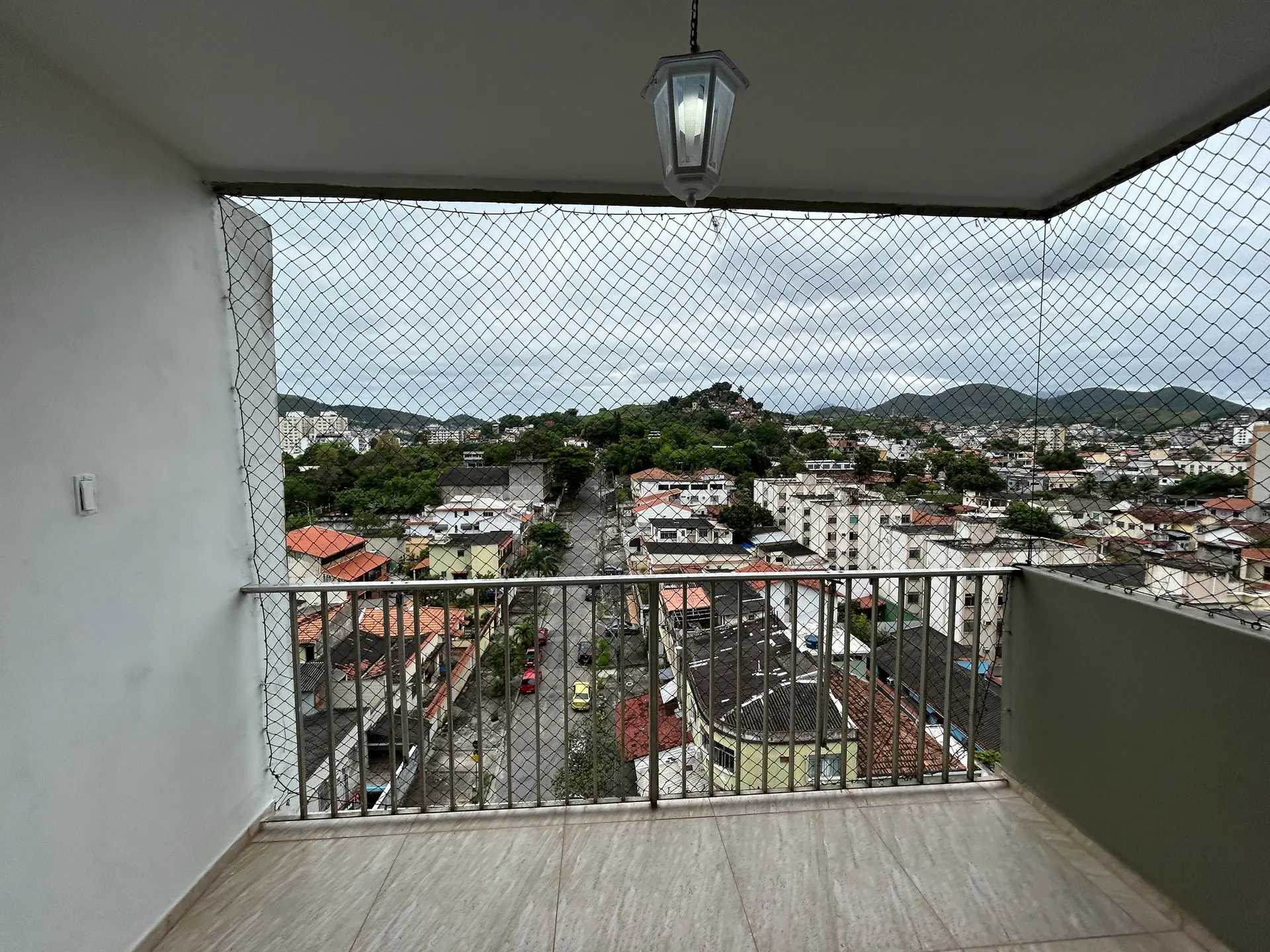 72 m² apartment with a home office and a mountain view — photo 7