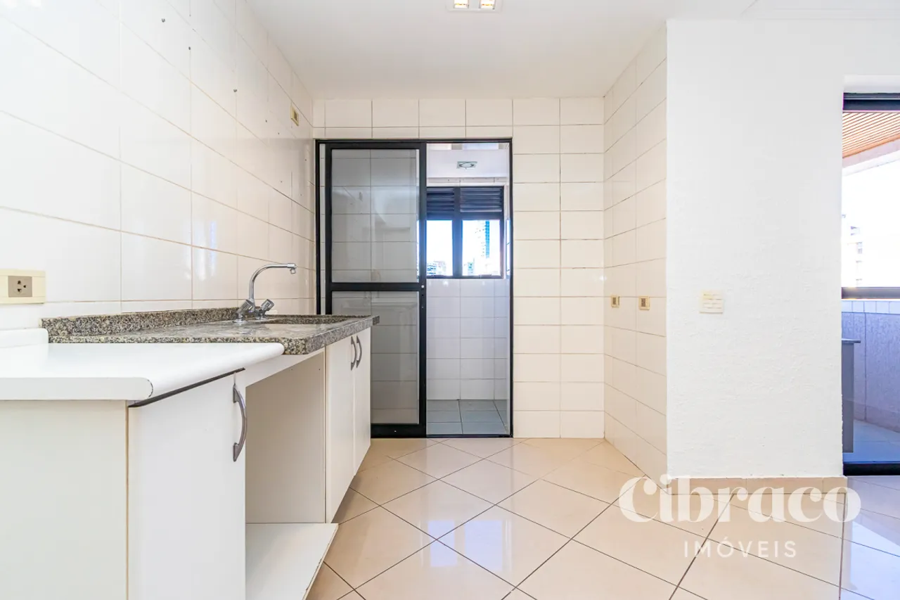 Apartamento de 1 quarto com sacada e área de serviço — photo 7