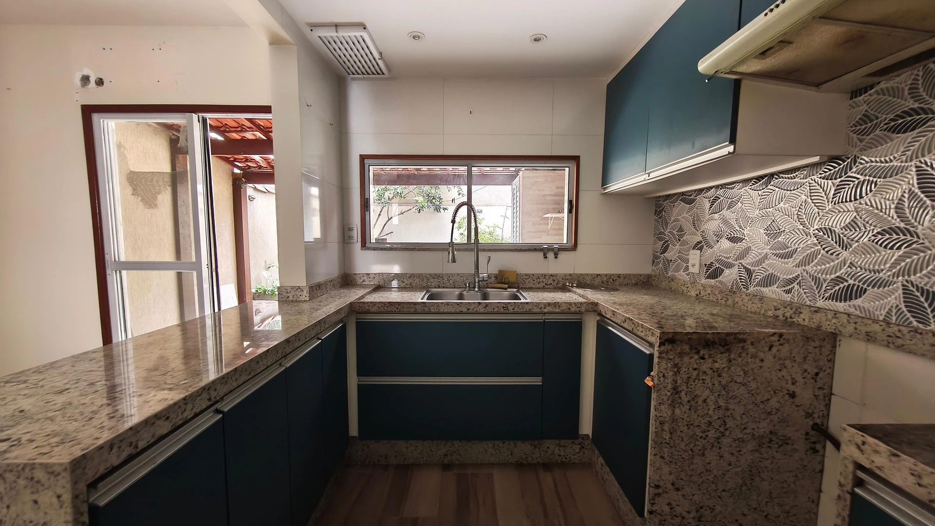 Casa com 3 quartos e cozinha em plano aberto — photo 12