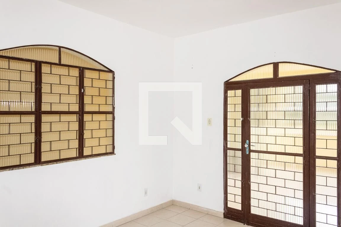 Будинок 60 м² з робочим місцем та видом на гори — photo 32