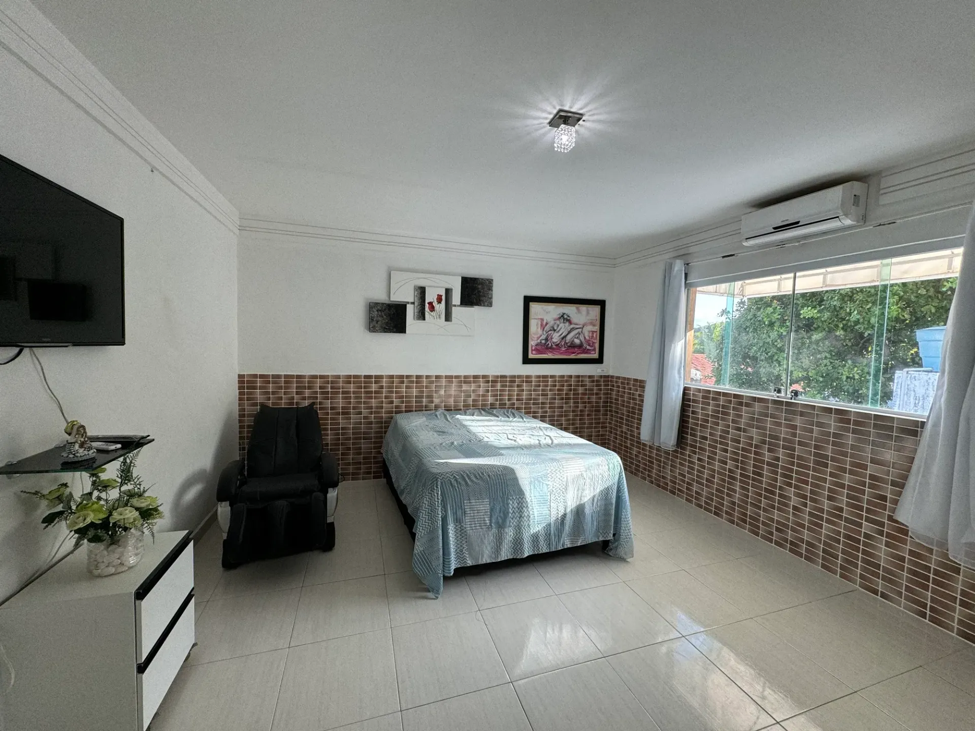 Furnished house with 5 en-suite bedrooms and private garden — photo 34