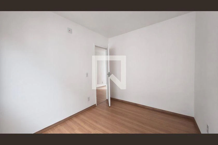 Apartment, 44 m², with wood or laminate floors — photo 14
