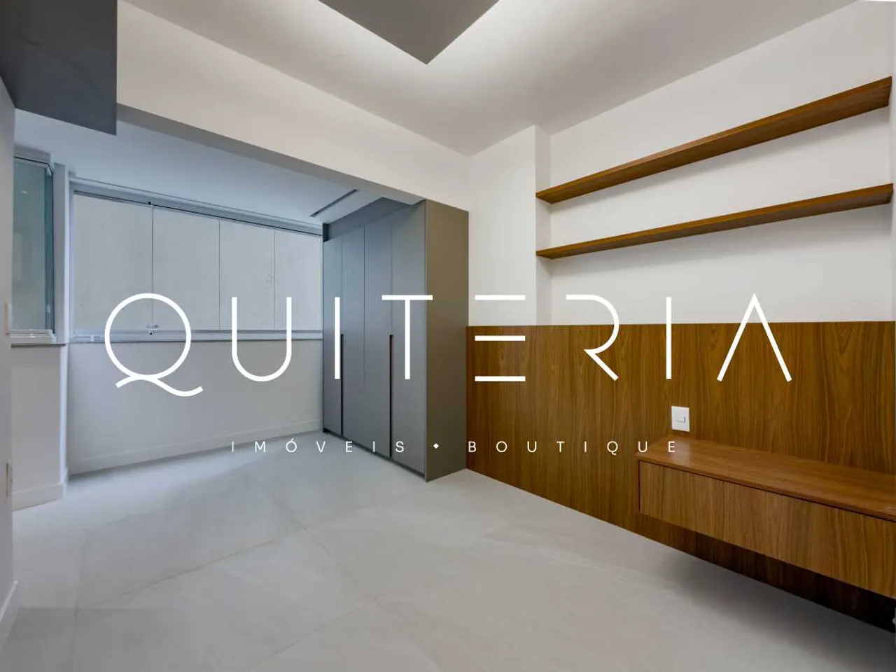 3-bedroom apartment with open-plan kitchen and balcony — photo 14