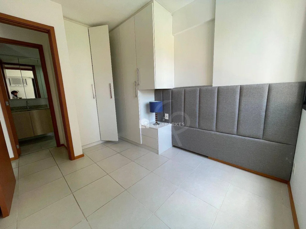 Квартира с 1 спальней и открытой кухней 45 м² — photo 8
