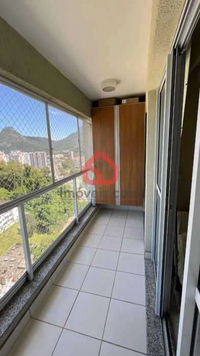 Apartamento mobiliado de 2 quartos com suíte e varanda — photo 22