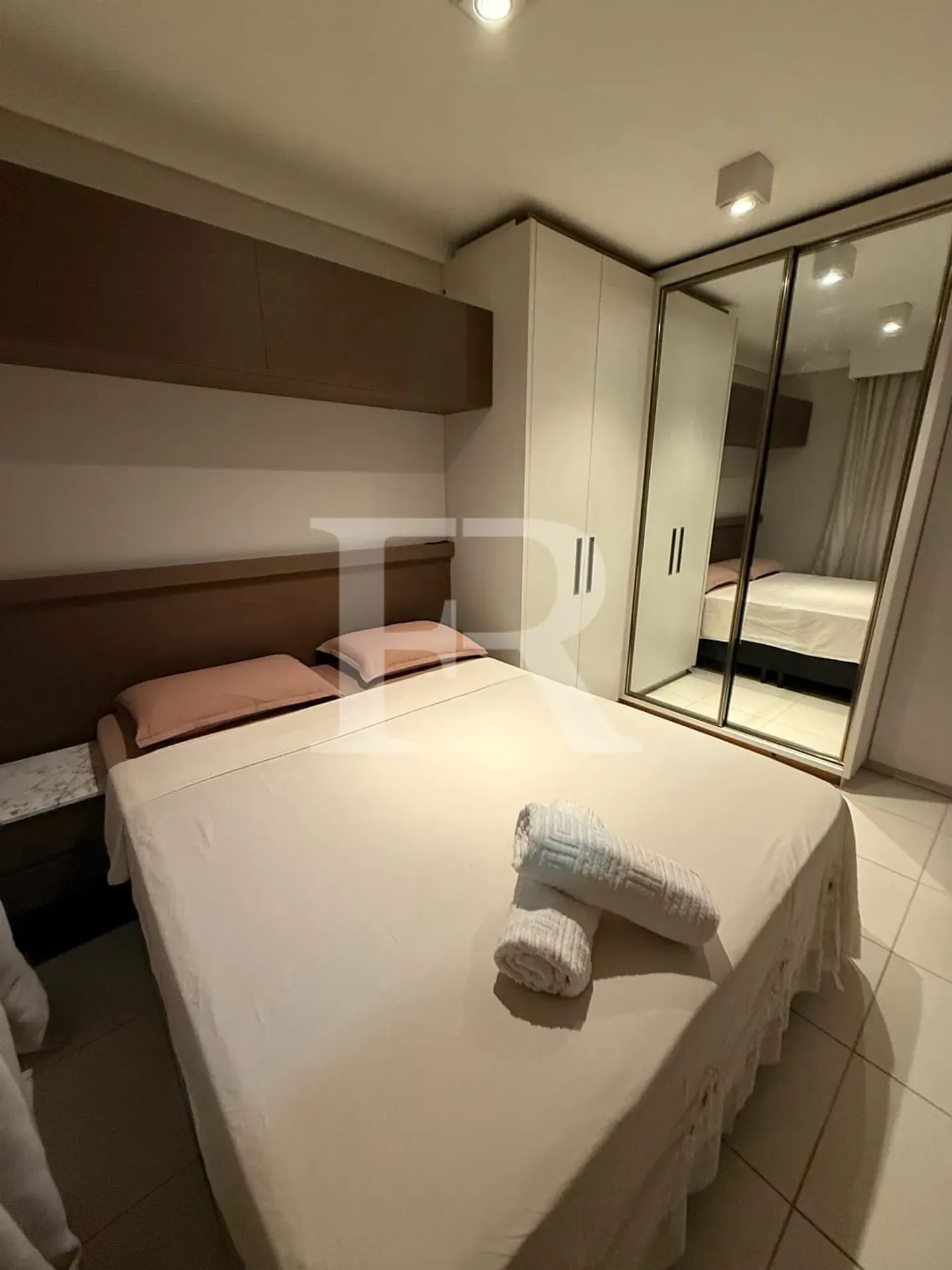 2-bedroom apartment with balcony and charcoal grill — photo 57