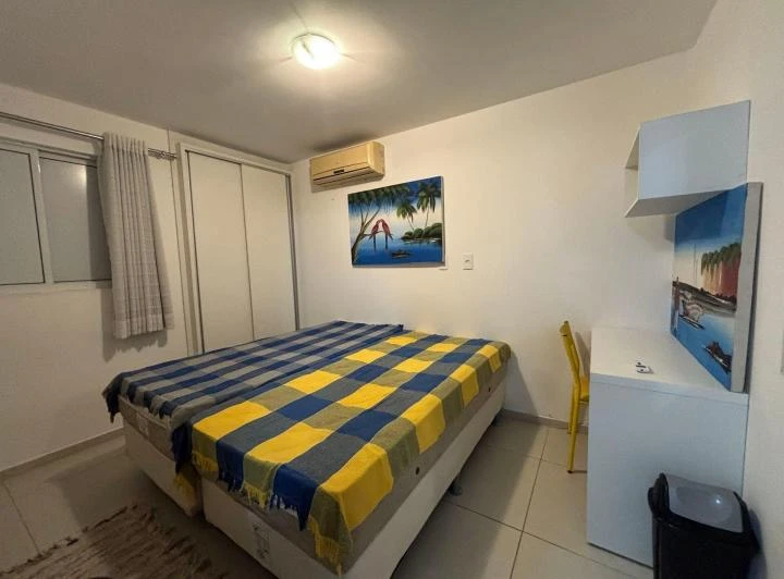 Furnished 50 m² apartment with 2 bedrooms and suite — photo 7