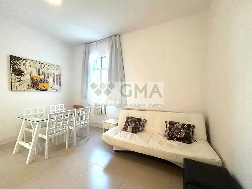 Furnished 2-bedroom apartment with open-plan gas kitchen — photo 8