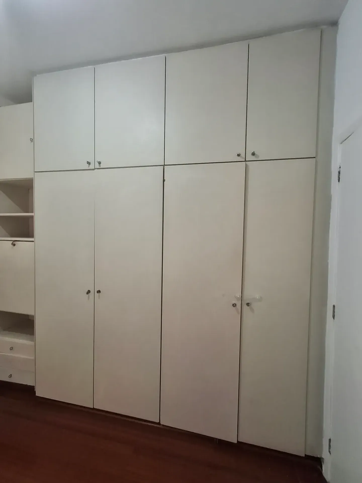 Rental apartment with 3 bedrooms and 3 bathrooms — photo 4
