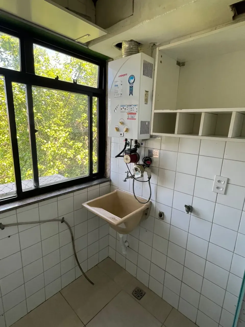 Unfurnished 66 m² apartment with 3 bedrooms — photo 4