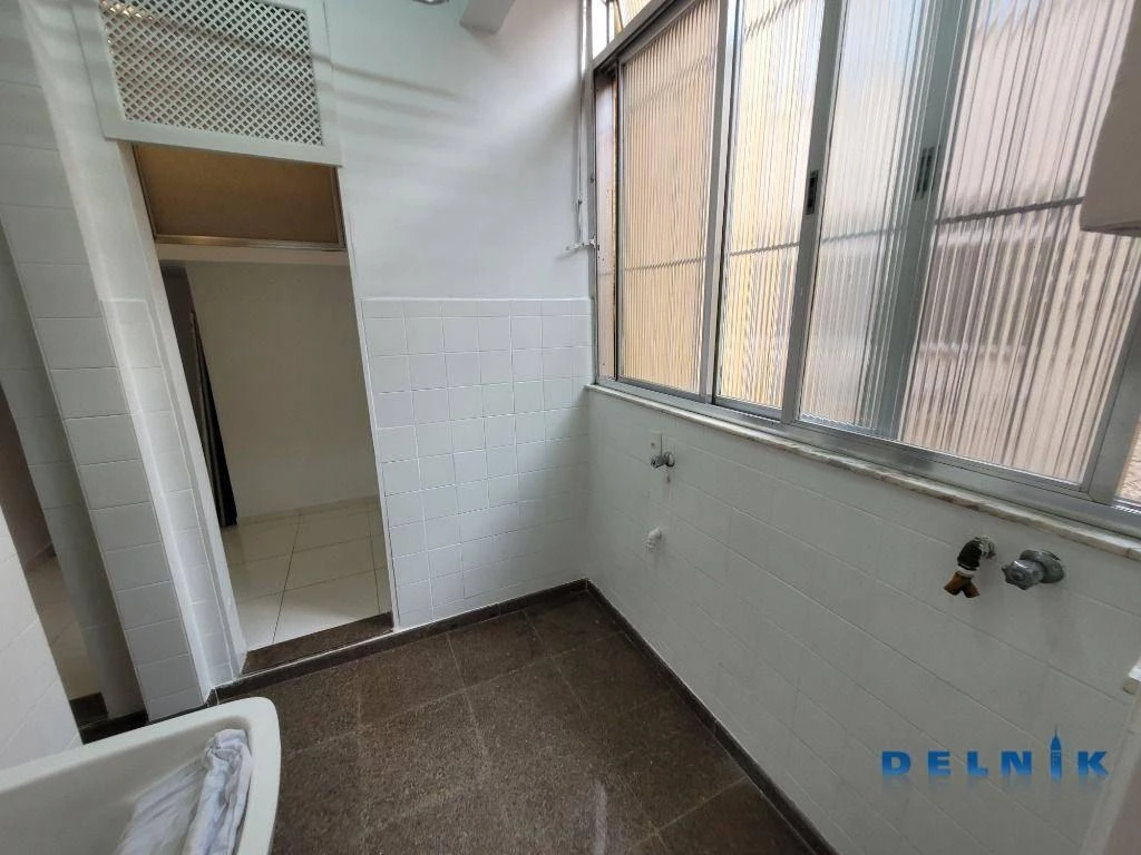 3-bedroom apartment for rent with a balcony — photo 33