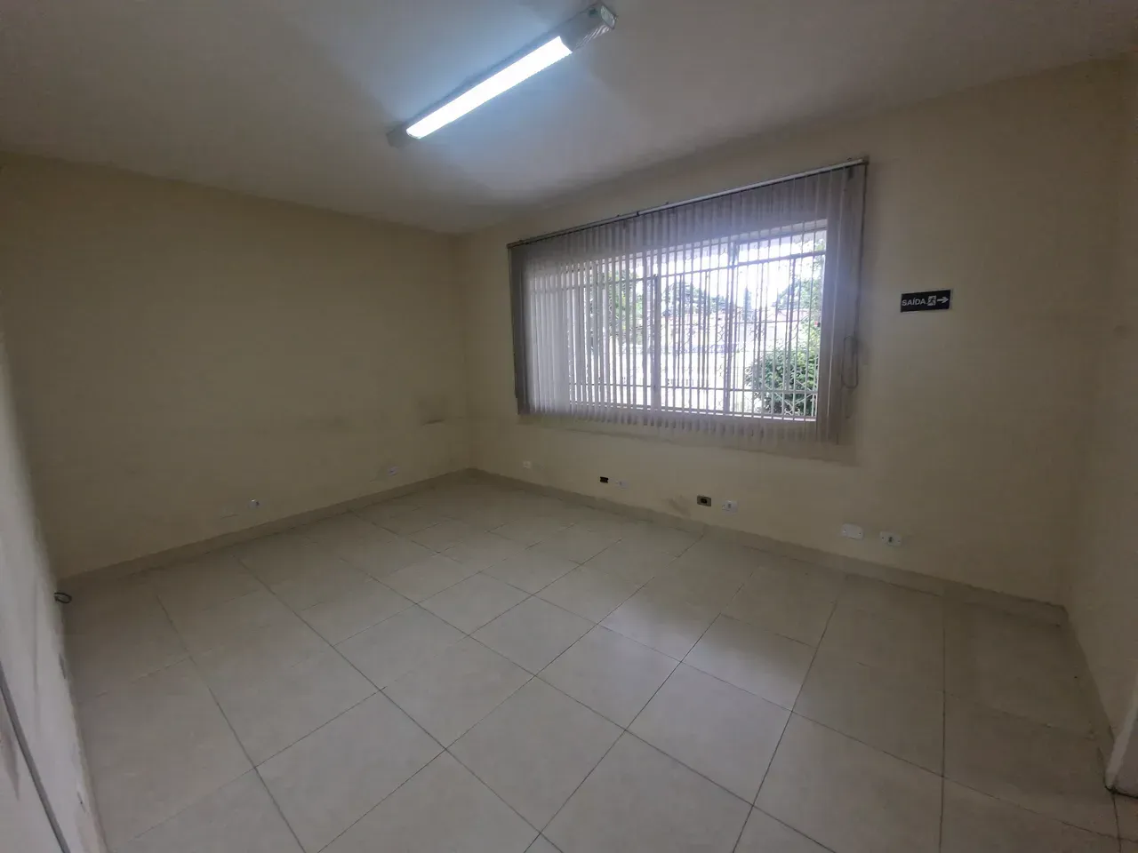 House for rent with 4 bedrooms and 4 bathrooms