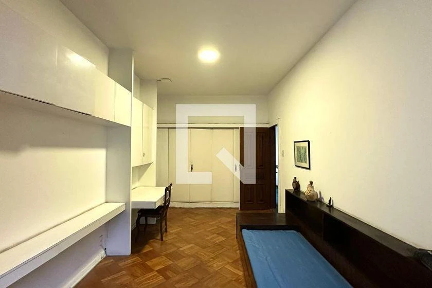 4-bedroom apartment with a water view in Rio de Janeiro — photo 17