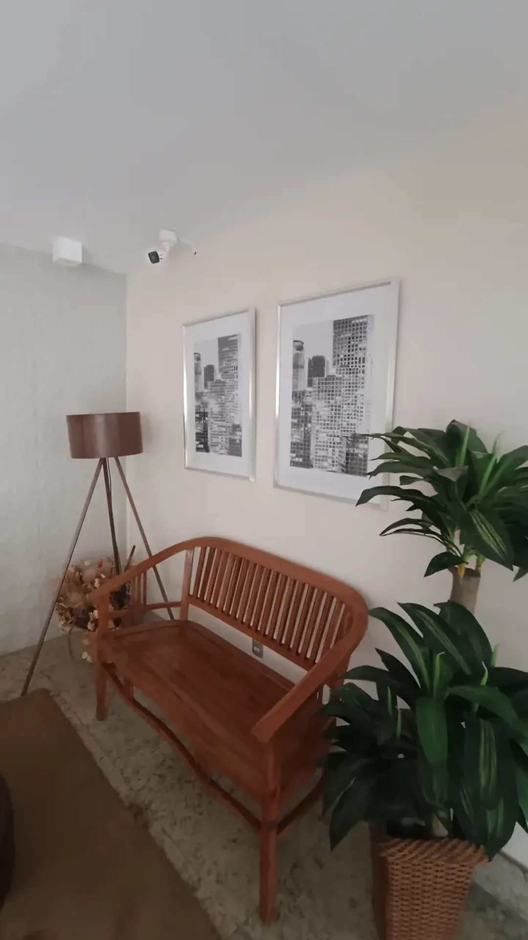 Studio on the 5th floor with a glass-enclosed balcony — photo 43