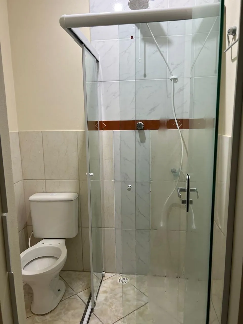 Unfurnished studio with 1 bedroom and 1 bathroom — photo 5
