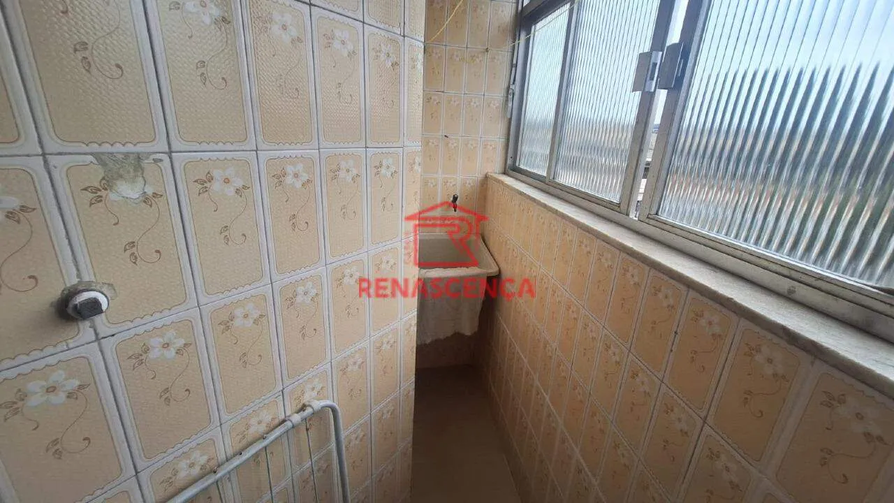1-bedroom unfurnished apartment with glass shower and parking — photo 13