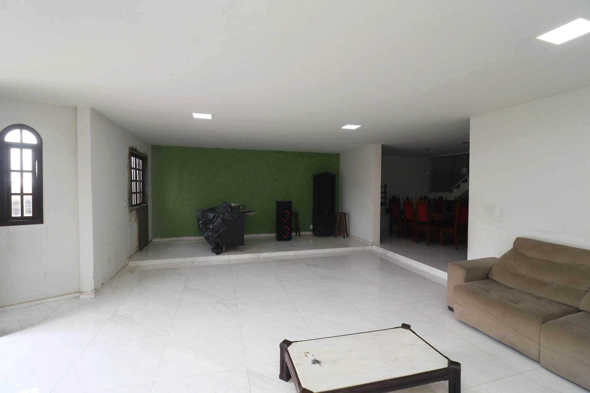 House with 4 suites and 3 parking spaces with private garden — photo 7