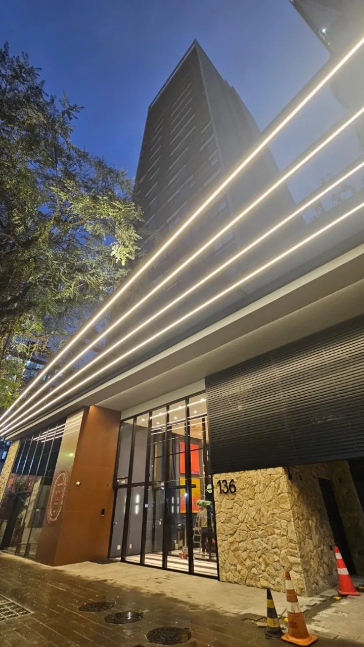 Estúdio mobiliado com varanda envidraçada e 34 m² — photo 9