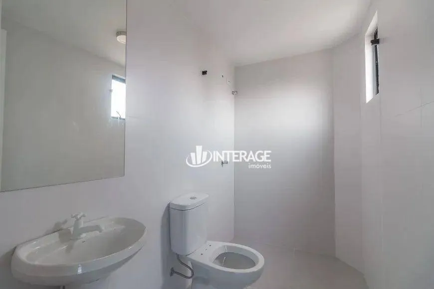 House with 5 bedrooms and 6 bathrooms, 145 m² — photo 19