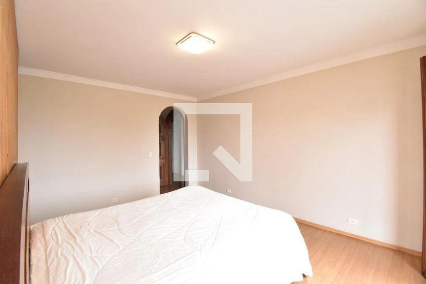 House with 5 bedrooms, gas stove and 650 m² — photo 48