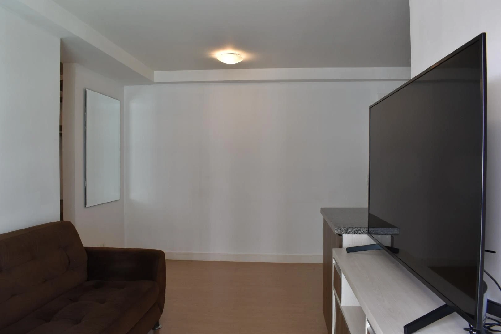 2-bedroom apartment with a home office in Curitiba — photo 23