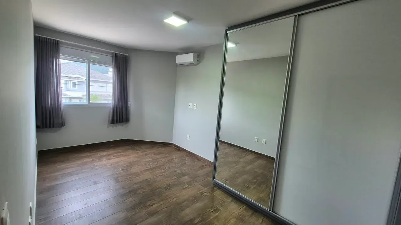 3-bedroom house with a private BBQ — photo 17