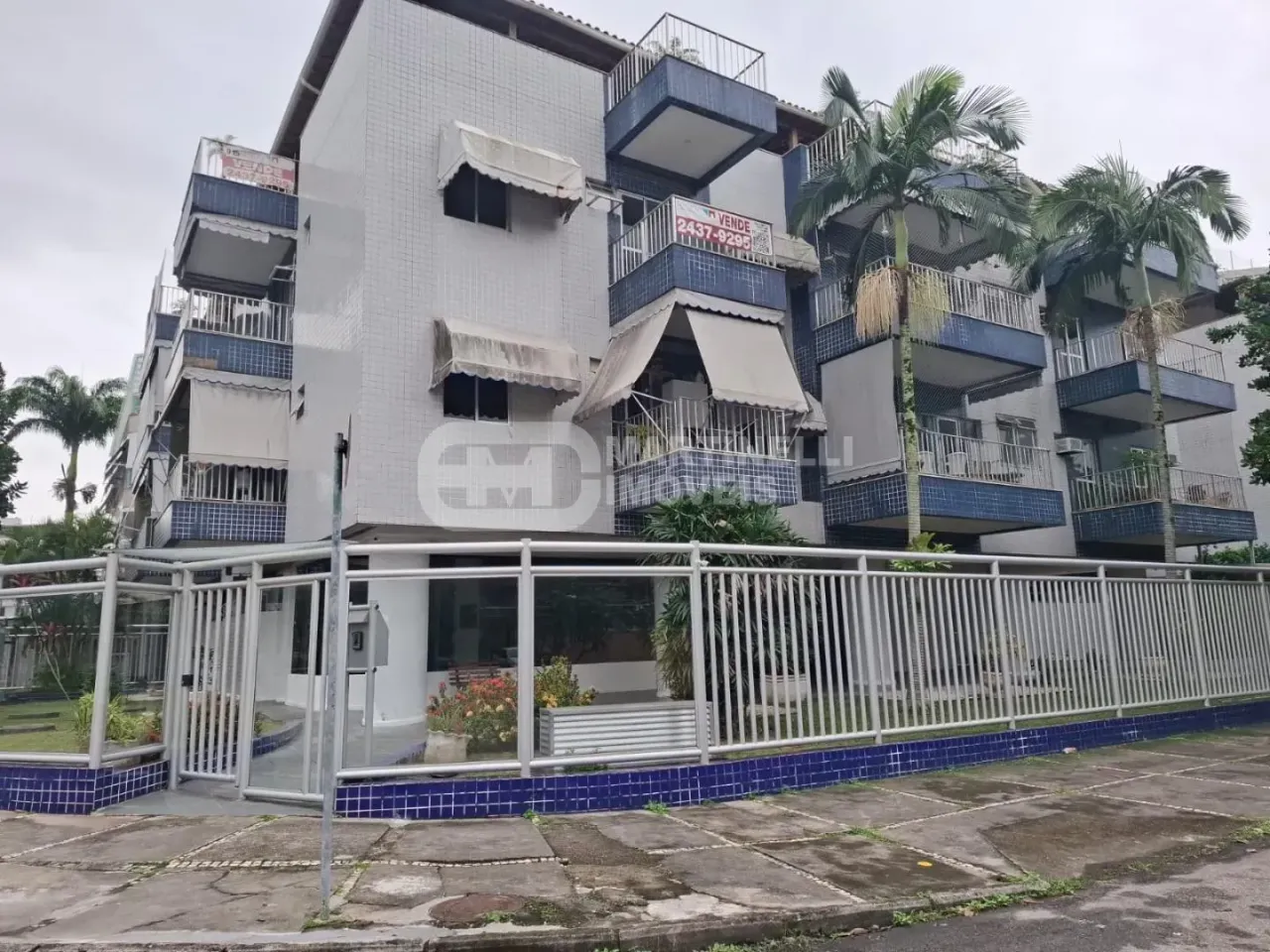 Apartamento de 3 quartos em condomínio com piscina — photo 7