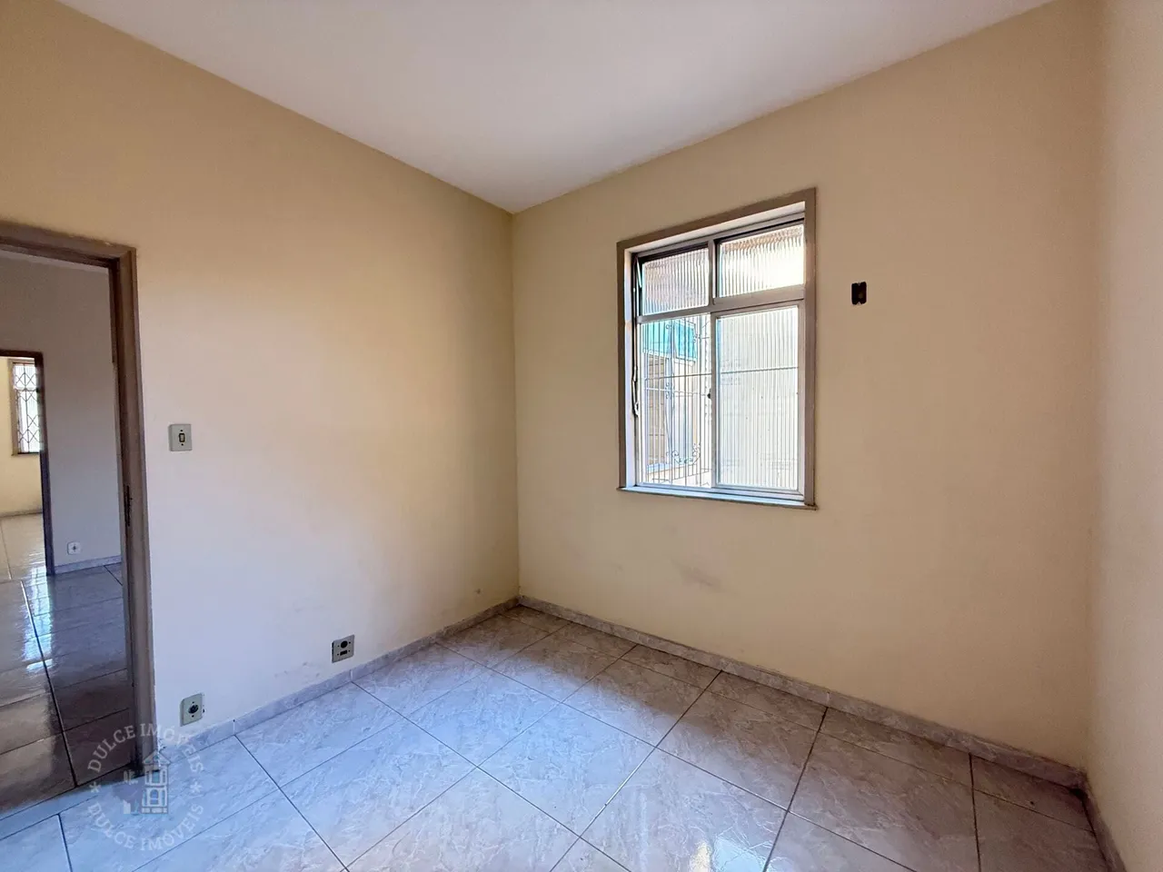 Apartment with 2 bedrooms, 1 bathroom and no parking — photo 15