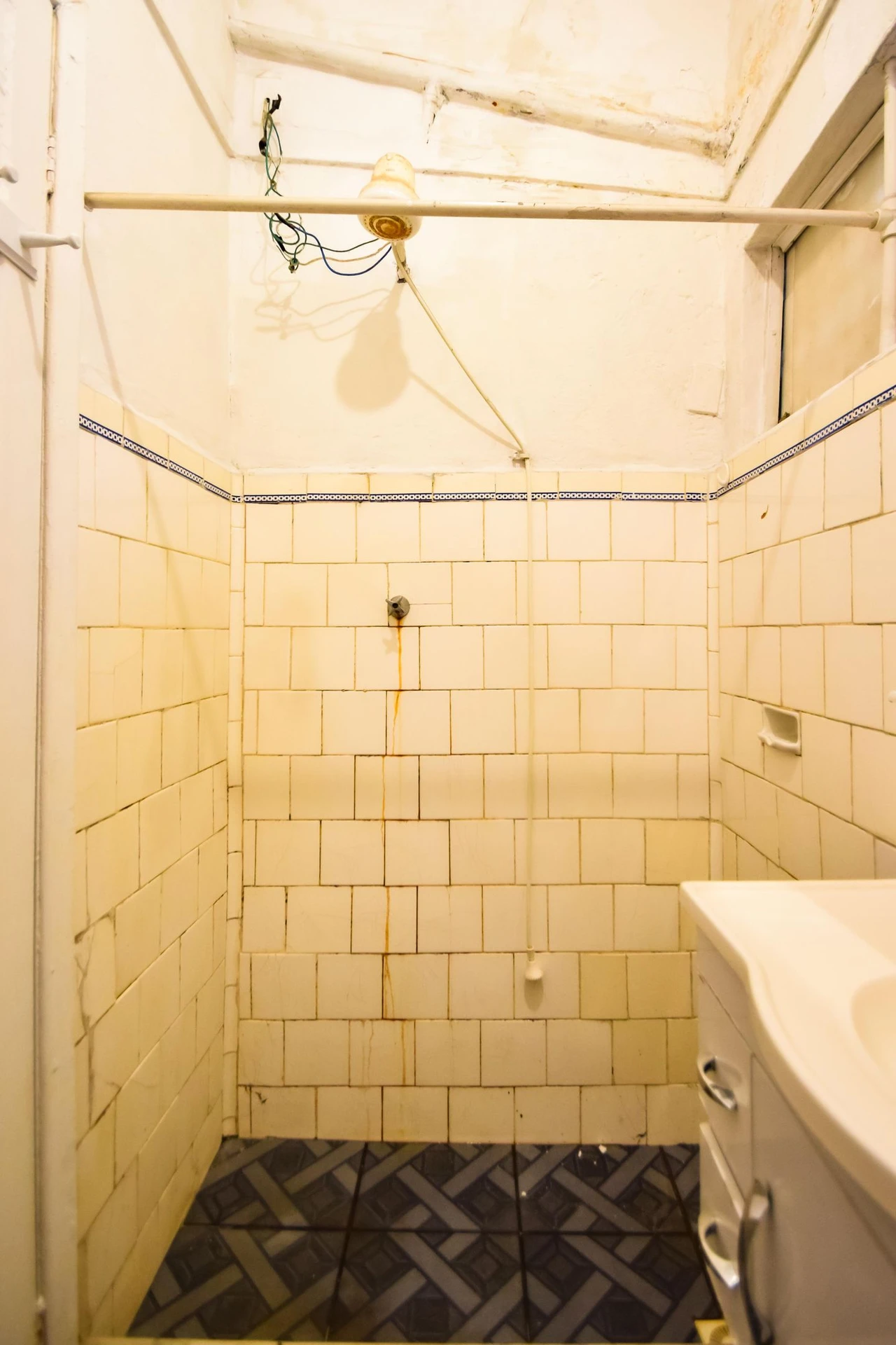 Apartment, 42 m², with wood or laminate floors — photo 17