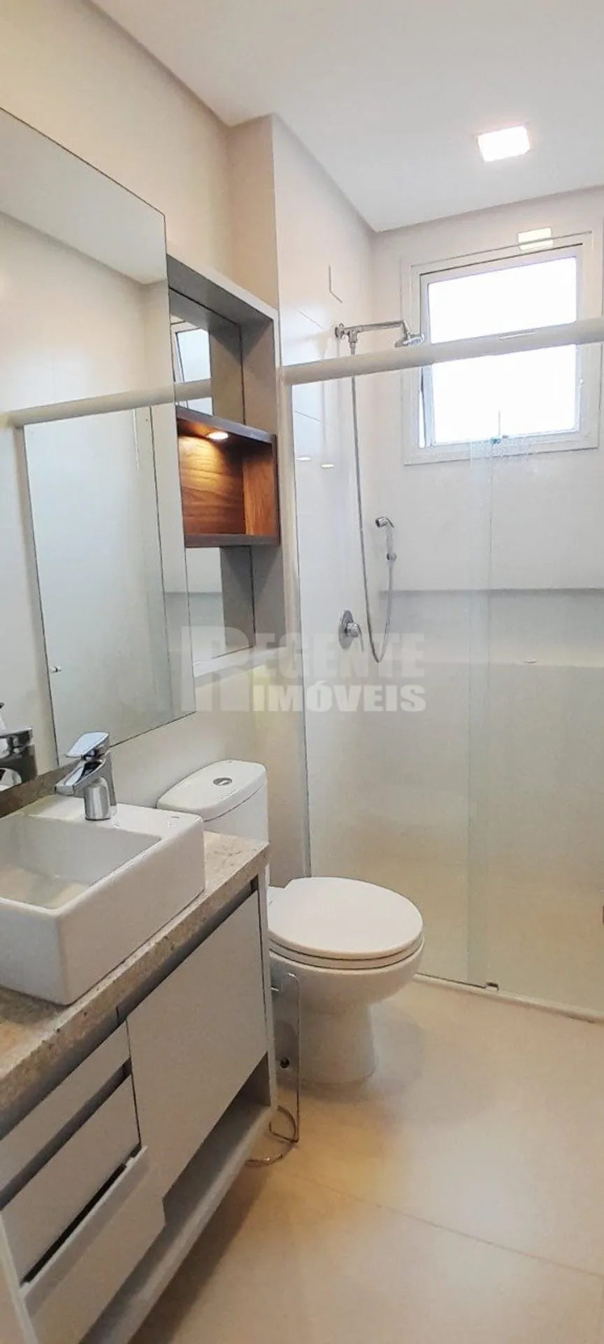 Apartamento tipo garden amueblado con 2 dormitorios y jardín — photo 33