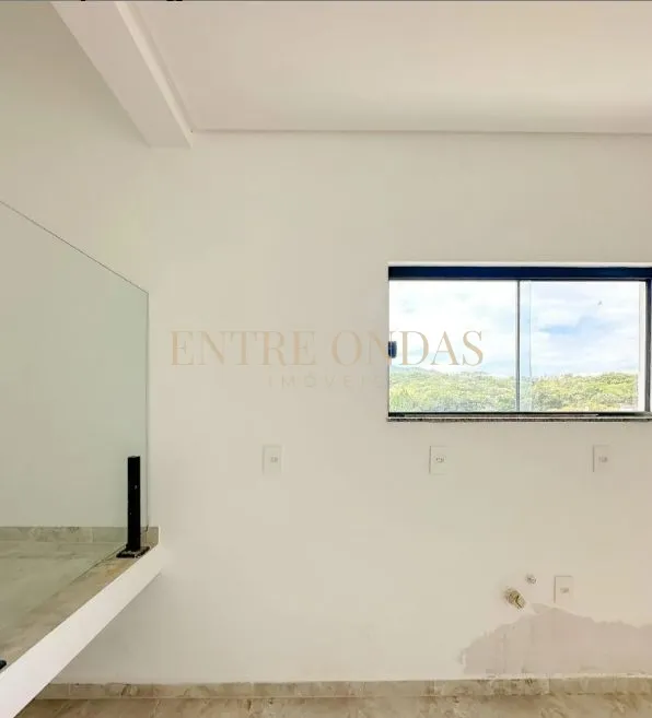 3-bedroom house with a mountain view in Florianópolis — photo 49