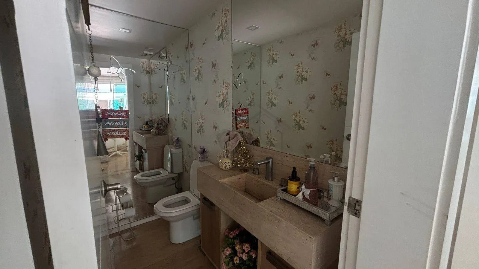 Furnished house 830 m² with 6 bedrooms and open kitchen — photo 47