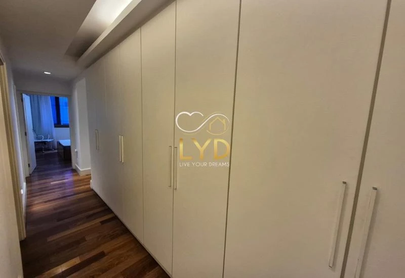 Apartment, 261 m², with a walk-in closet — photo 24