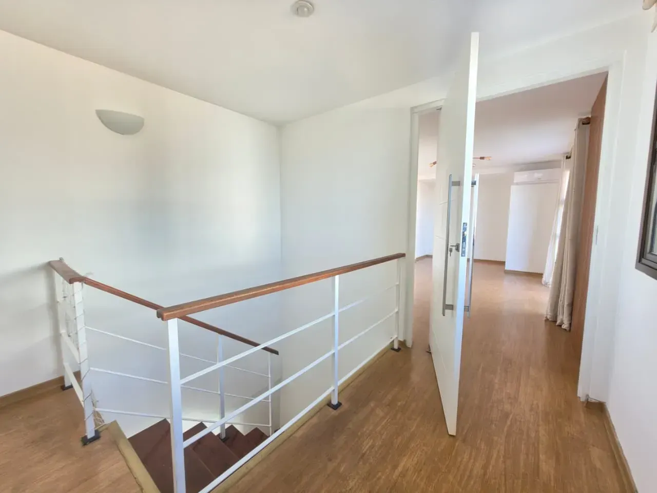 Penthouse with 3 bedrooms and 4 bathrooms, 198 m² — photo 19