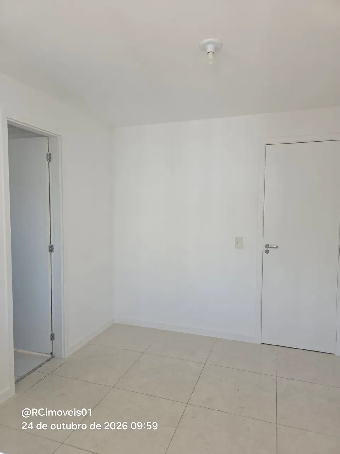 Apartment on the 5th floor with a mountain view — photo 42