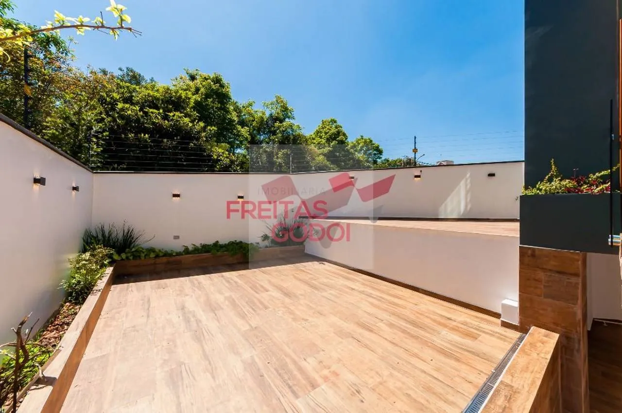 2-bedroom house with floor-to-ceiling windows in Curitiba — photo 21