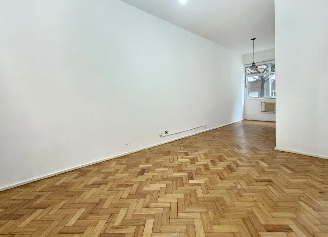 1-bedroom apartment 54 m² with 1 parking space — photo 4