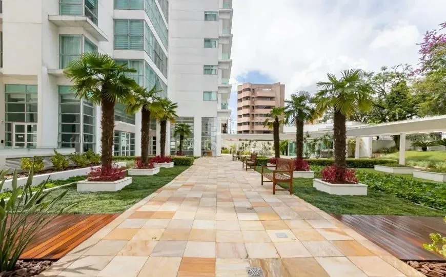 Гардеробная и 3 спальни: квартира 180 м² — photo 81