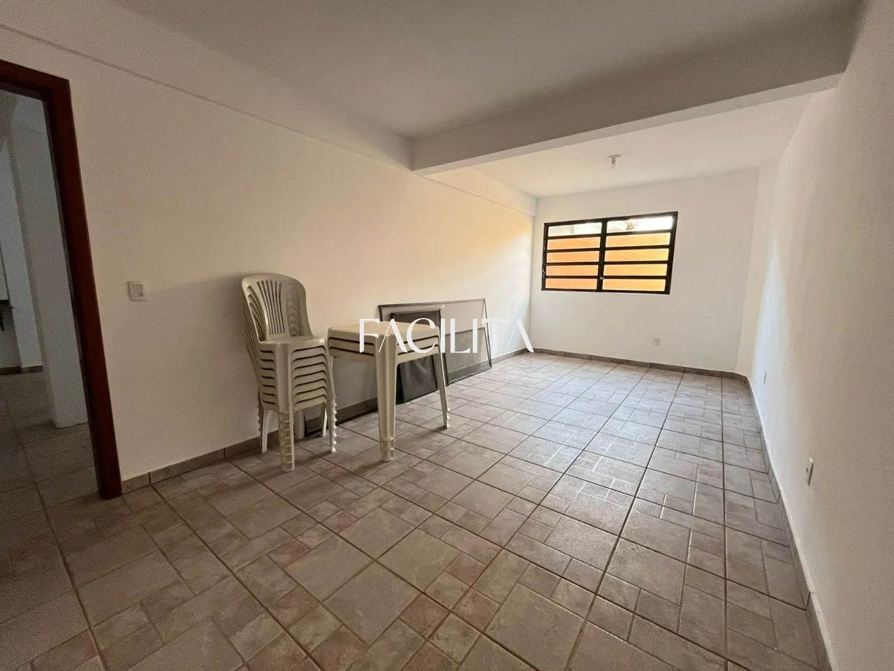 Furnished 456 m² house with 3 en-suite bedrooms and pool — photo 90