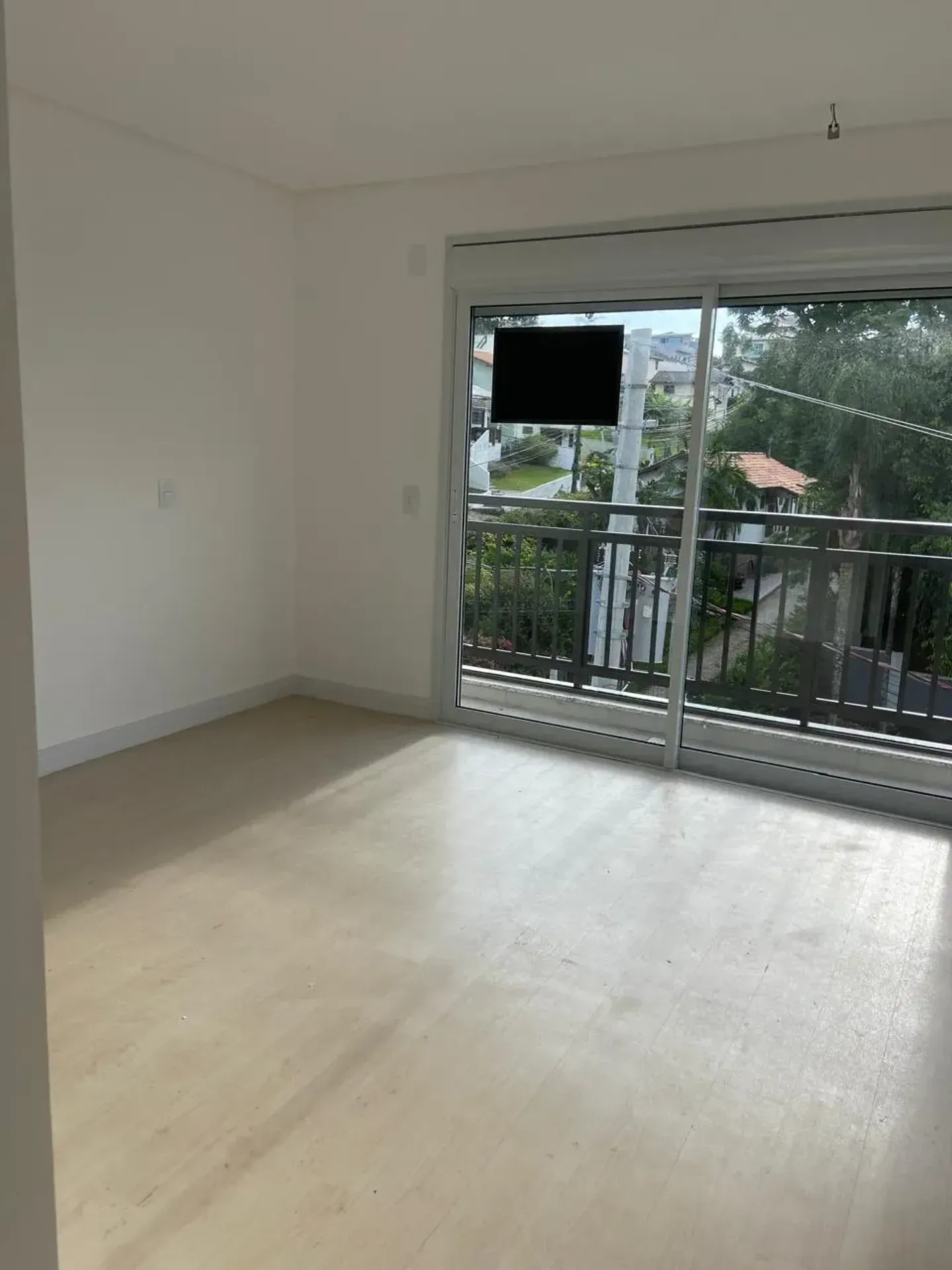 Квартира с 2 спальнями-сюитами и приватным садом на 2 этаже — photo 11