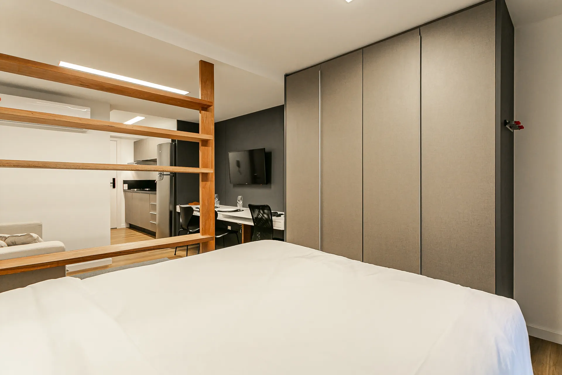 Estudio amueblado de 27 m² con 1 dormitorio y cocina abierta — photo 3