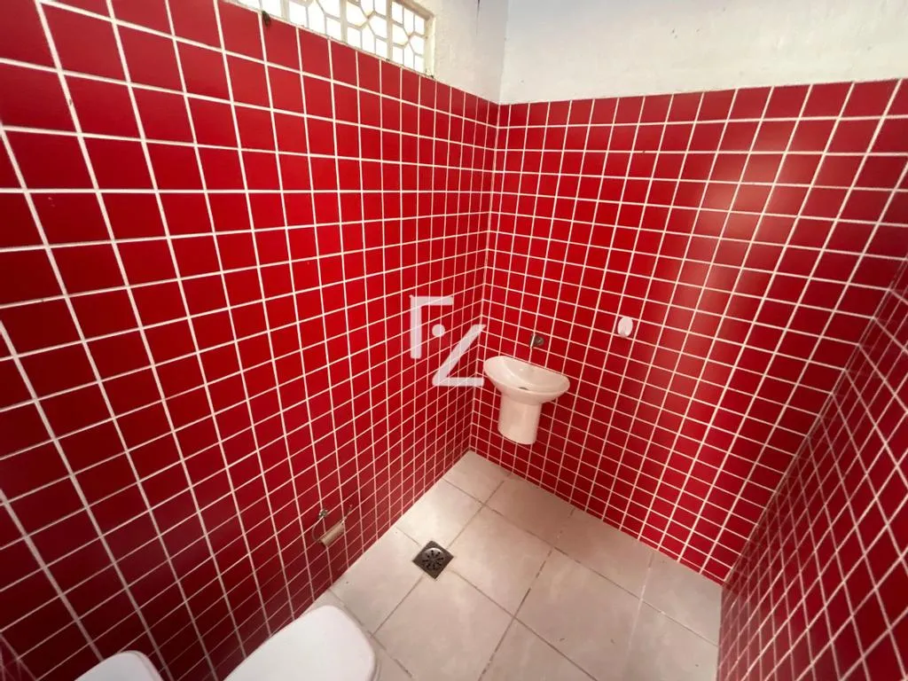 Furnished house with 6 bedrooms and 5 en-suites — photo 31