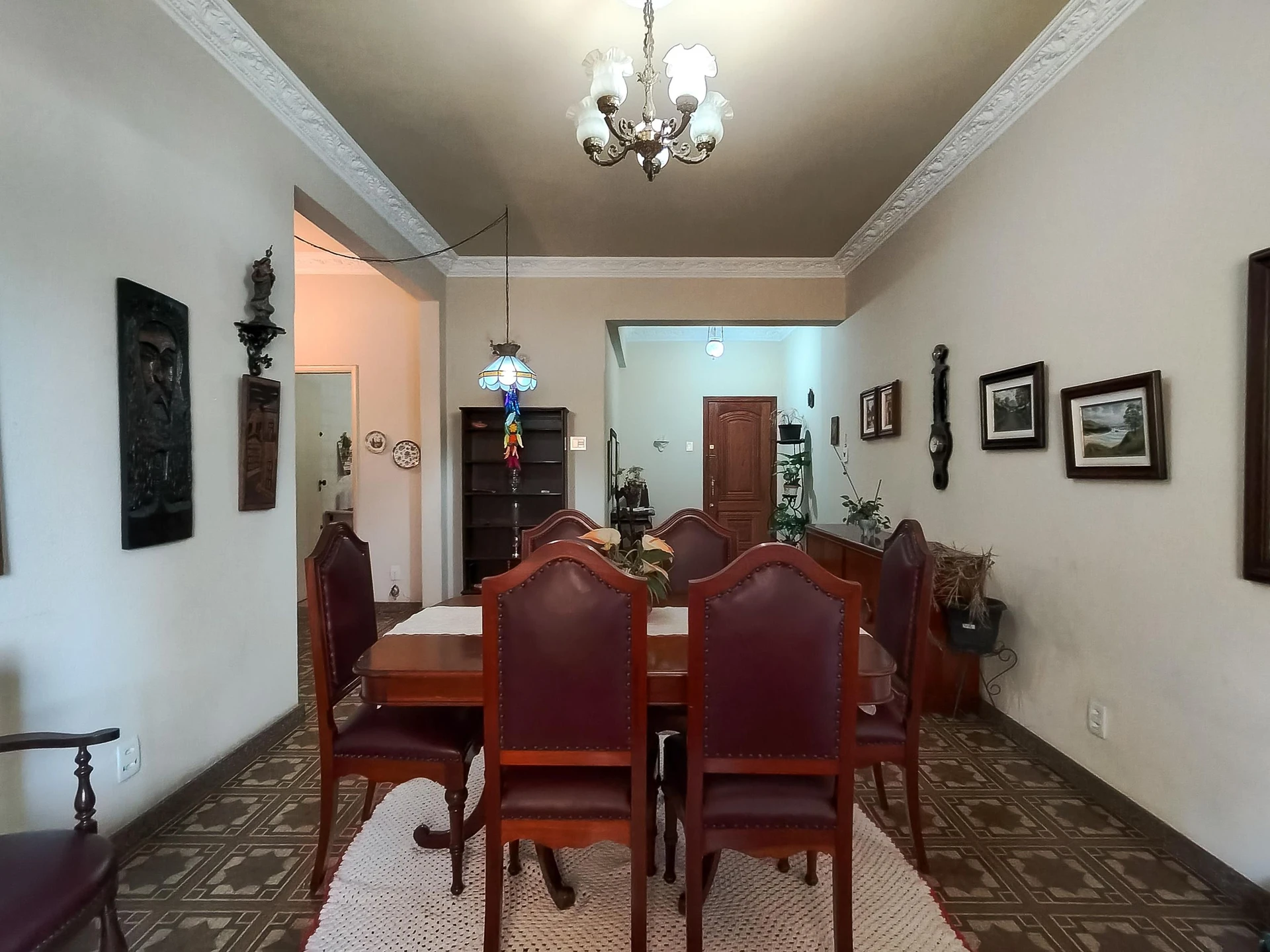Furnished 3-bedroom apartment with 2 bathrooms — photo 12