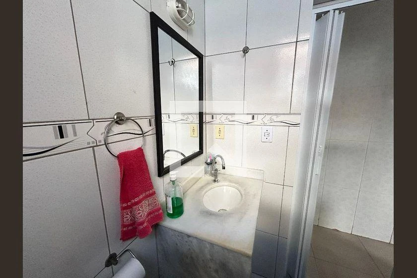 Furnished house with 2 bedrooms and 42 m², no parking — photo 32