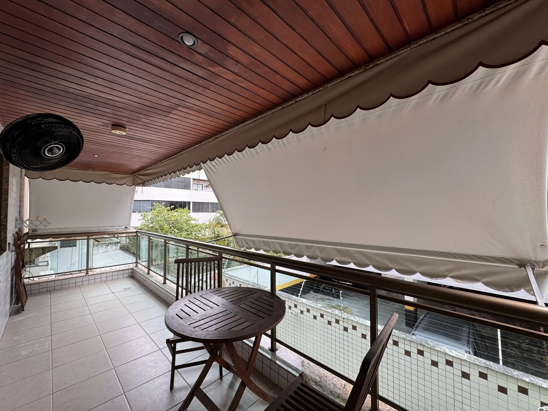 Apartamento mobiliado, 90 m², com varanda envidraçada — photo 3
