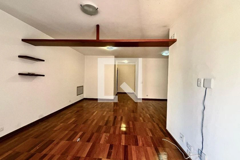 3-bedroom apartment with built-in wardrobes — photo 21