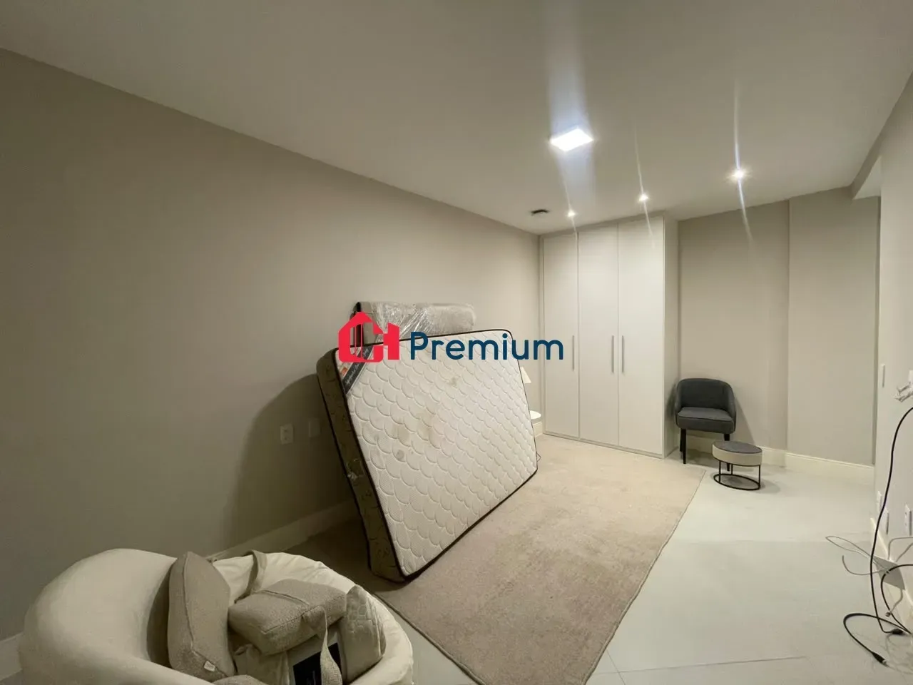 Furnished house with 3 bedrooms and open-plan kitchen — photo 28