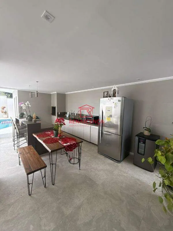 Furnished triplex house with 5 bedrooms and open kitchen — photo 20