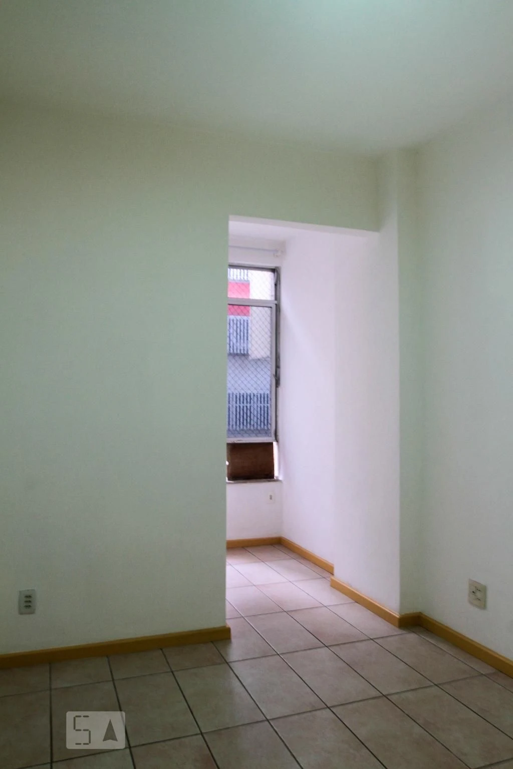 Unfurnished 2-bedroom apartment with 2 bathrooms — photo 29